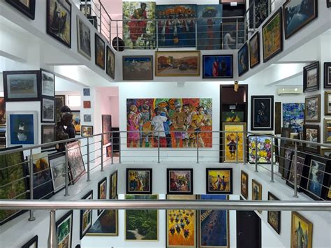 The Nike Art Gallery: A Vibrant Celebration of Nigerian Artistic Spirit and Cultural Heritage!