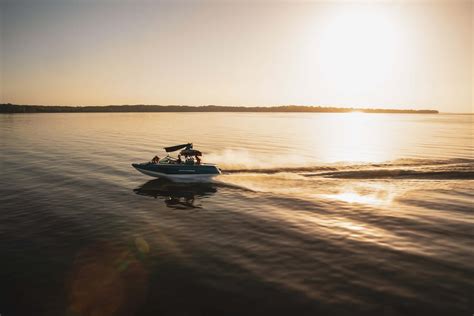  Ba Be Lake Breathtaking Scenery and Serene Boating Experiences!