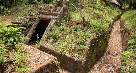 The Vinh Moc Tunnels: An Underground Maze of Resilience and Historical Significance!