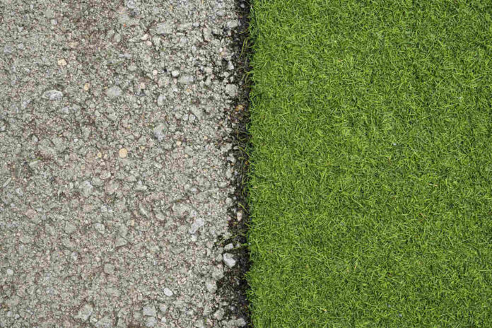 kontrastujacy-projekt-tekstury-zewnetrznej_Easy-Resize.com Czy warto zakładać trawnik z rolki czy siać samemu? | Trawnik z rolki | Aj Wykończenia – Budownictwo, Dom i Ogród